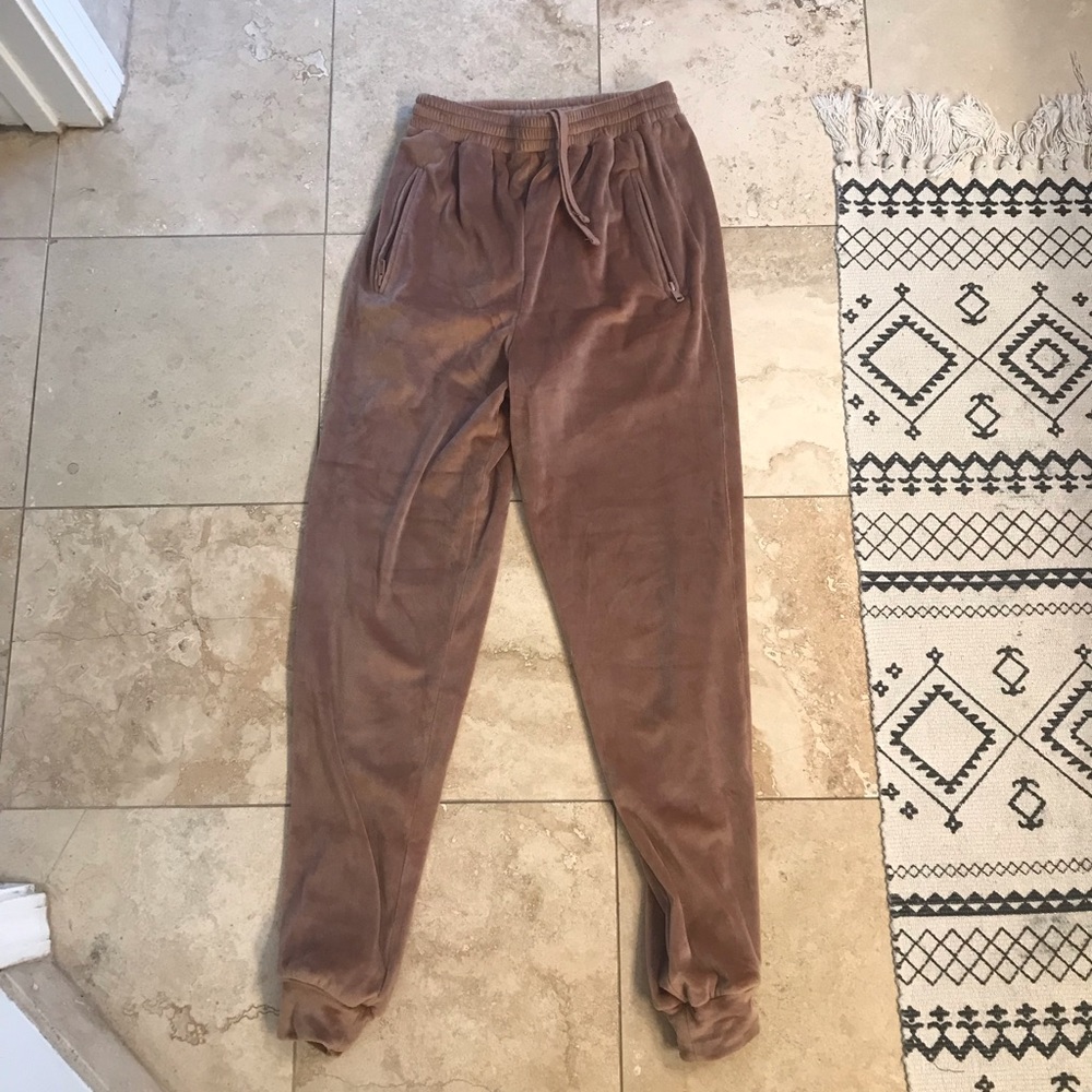Skims Velour Joggers